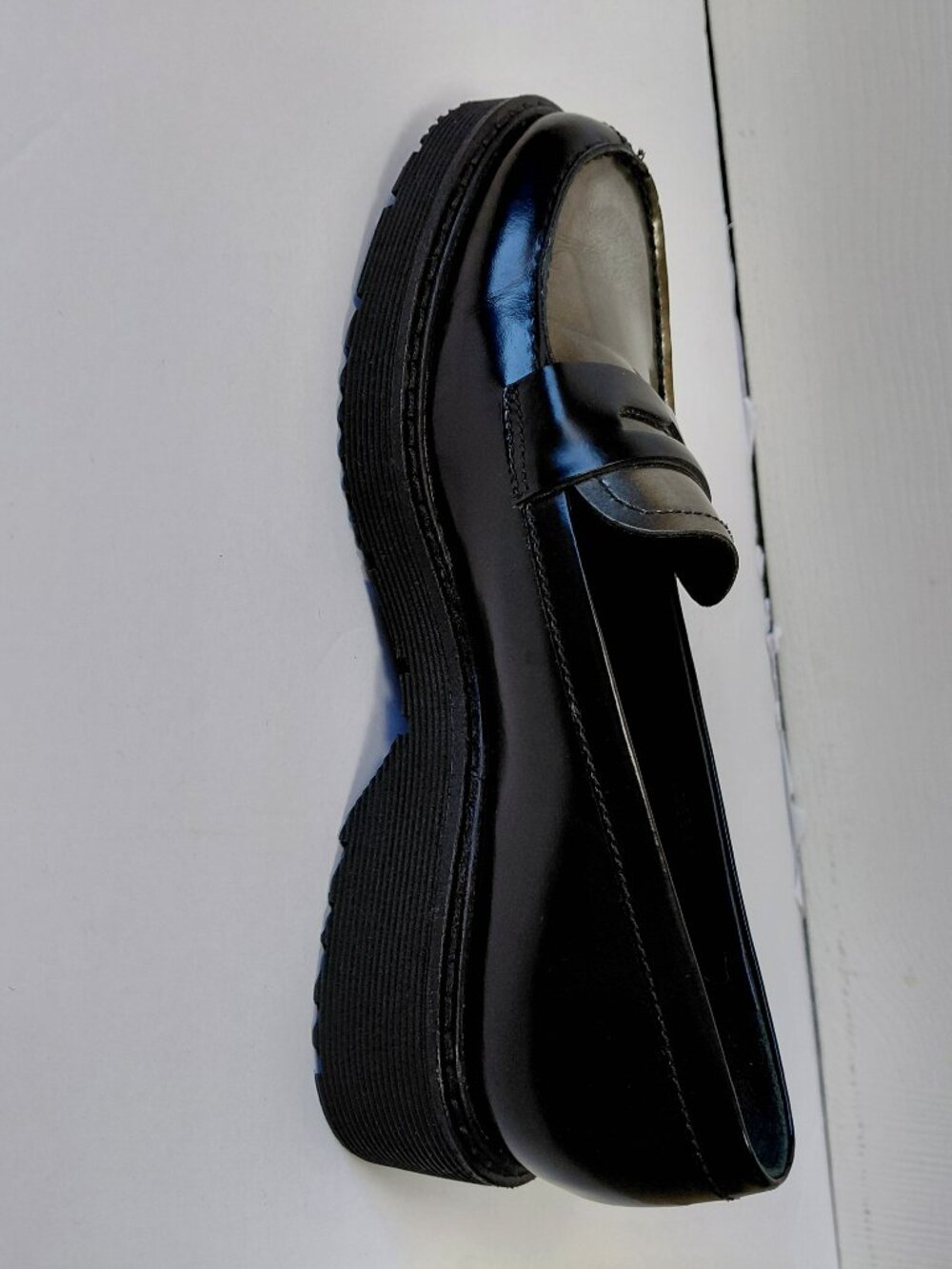 Prada 90's Women's Patent Leather Chunky Loafers Metallic Vamp US Size 9 - Picture 15 of 16